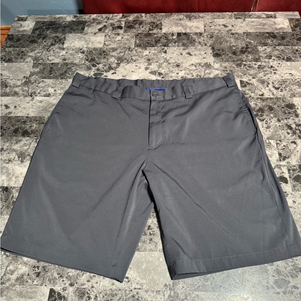 Slazenger Men's Charcoal Gray Flat Front Shorts